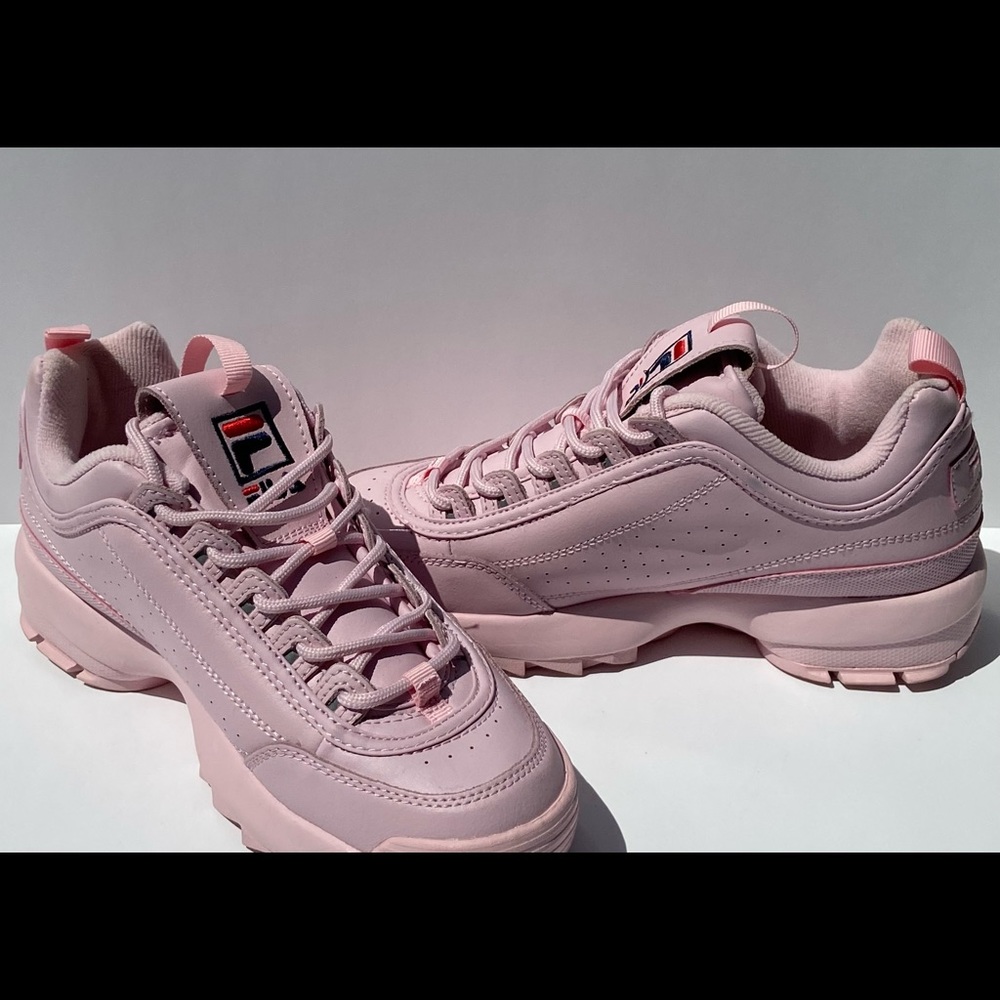 Women’s Fila disrupters *rare*
